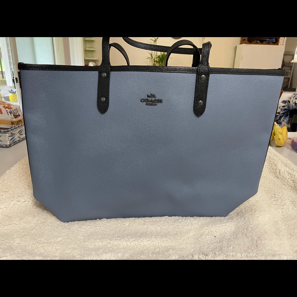 COACH Tote Bag REVERSIBLE Blue and Black with Floral